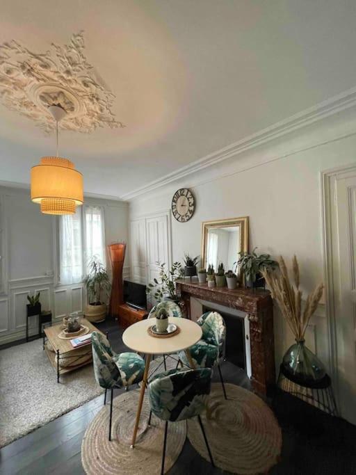 Superbe T2 De Caractere Au Centre Classe 3 Etoiles Troyes Extérieur photo