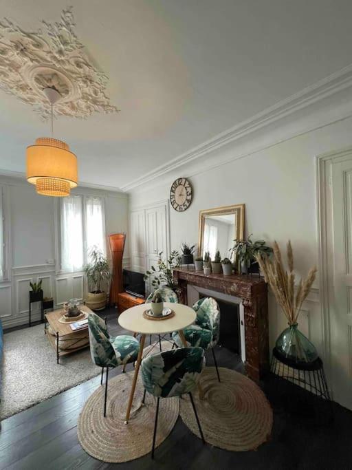 Superbe T2 De Caractere Au Centre Classe 3 Etoiles Troyes Extérieur photo